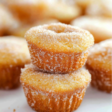 Cinnamon Sugar Donut Muffins